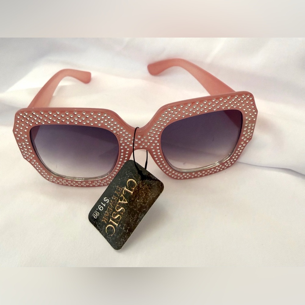 Classic Blush Pink Crystal-Embellished Sunglasses max uv protection